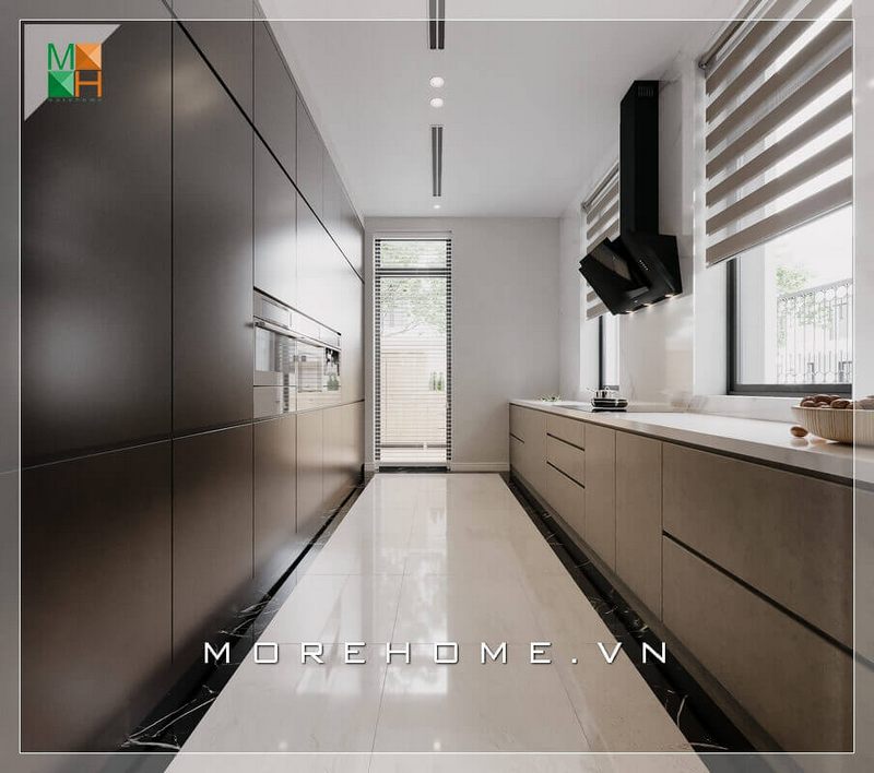 Mẫu thiết kế tủ bếp được làm từ gỗ công nghiệp có khả năng chống ẩm, được trang bị ốp mặt bằng đá nhân tạo màu trắng vân mây cao cấp.